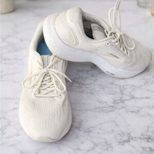 Brooks Glycerin White Running Shoes